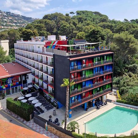 Lloret Vibe Affiliated By Fergus (Adults Only) Lloret de Mar Bagian luar foto
