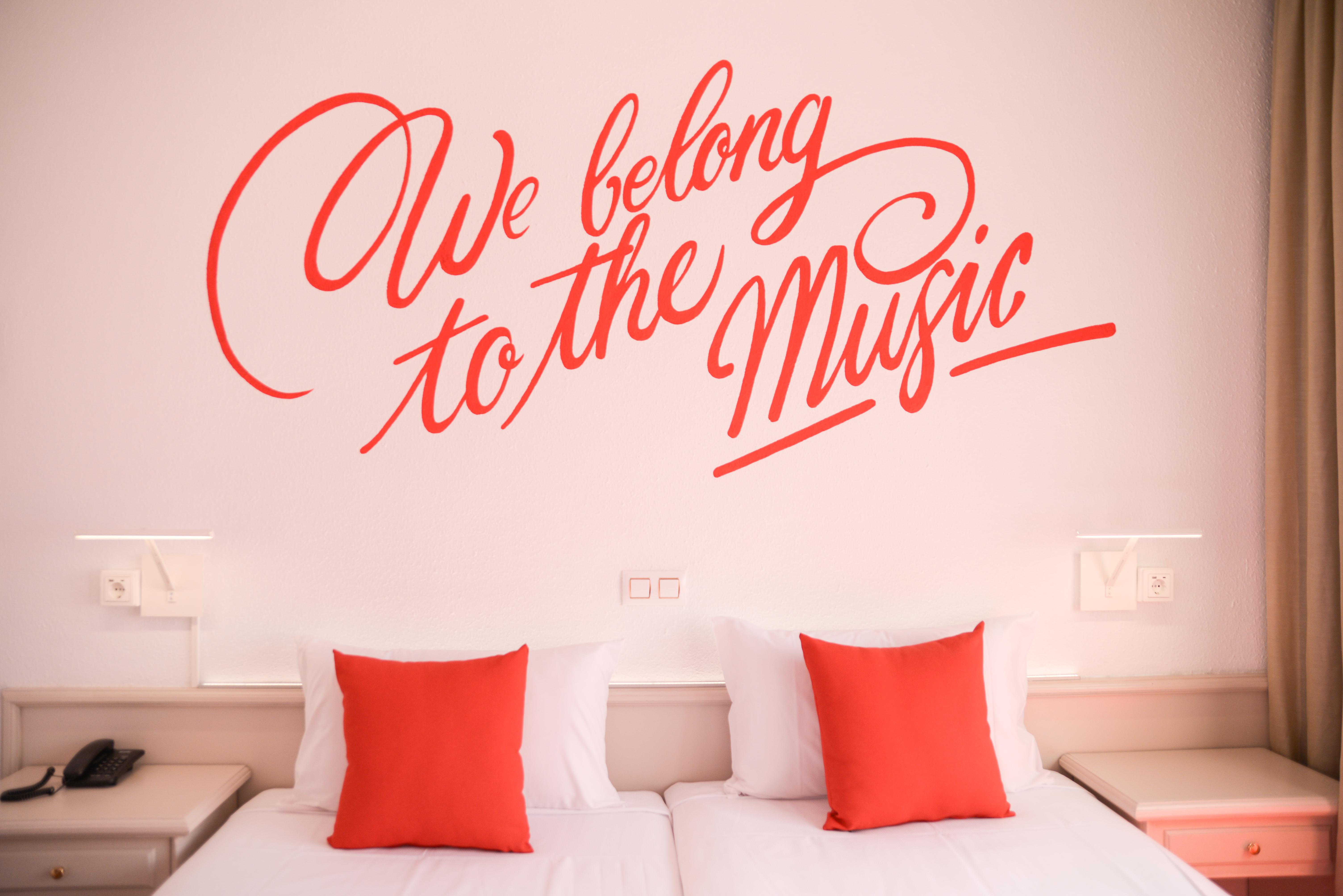Lloret Vibe Affiliated By Fergus (Adults Only) Lloret de Mar Bagian luar foto